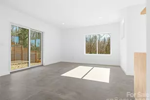 173 Houston Pl, Asheville, NC 28801 - Photo 39