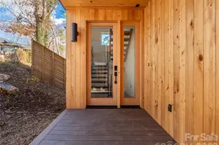 173 Houston Pl, Asheville, NC 28801 - Photo 3
