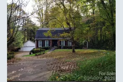 822 Westminster Circle SW, Lenoir, NC 28645 - Photo 3