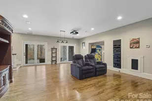 1090 N Saunders Dr, Catawba, NC 28609 - Photo 29