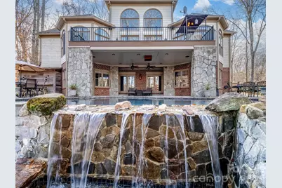 1090 N Saunders Drive, Catawba, NC 28609 - Photo 7