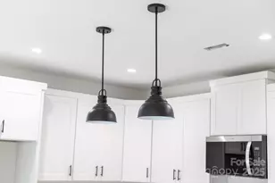 103 W Irwin St, Cherryville, NC 28021 - Photo 11