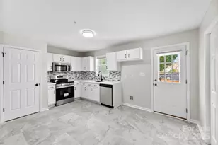 1208 Eagle Ridge Dr, Charlotte, NC 28214 - Photo 19