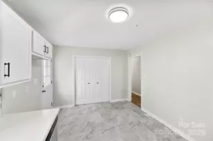 1208 Eagle Ridge Dr, Charlotte, NC 28214 - Photo 21