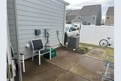 2004 Blewett Drive, Charlotte, NC 28269 - Photo 17