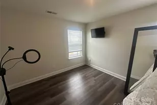 2004 Blewett Dr, Charlotte, NC 28269 - Photo 21