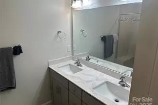 2004 Blewett Dr, Charlotte, NC 28269 - Photo 29