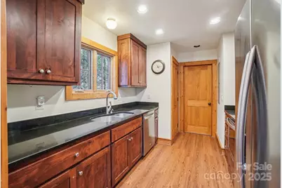 102 Knobster Way, Glenville, NC 28736 - Photo 17