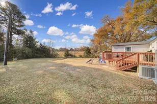 3104 Taxahaw Rd, Lancaster, SC 29720 - Photo 23