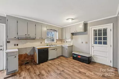 510 N Secrest Avenue, Monroe, NC 28110 - Photo 9