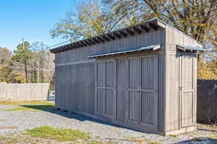 301 McAlister St, Cramerton, NC 28032 - Photo 5