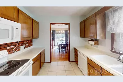 707 Lickskillet Road, Burnsville, NC 28714 - Photo 19