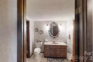 707 Lickskillet Rd, Burnsville, NC 28714 - Photo 37