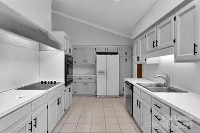 1116 Reverdy Lane, Matthews, NC 28105 - Photo 9