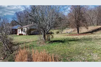 1606 Poplar Street NW, Lenoir, NC 28645 - Photo 5