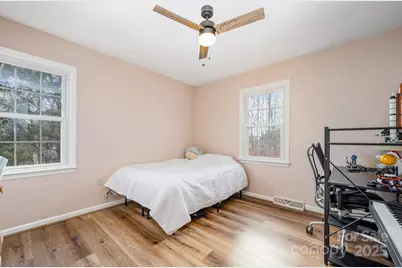 8700 Parkchester Drive, Charlotte, NC 28277 - Photo 17