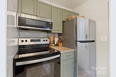 124 Flat Creek Drive, Lake Toxaway, NC 28747 - Photo 15