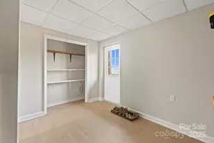 124 Flat Creek Dr, Lake Toxaway, NC 28747 - Photo 19