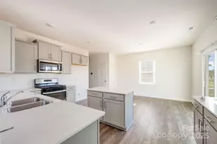 2116 Vanderlyn St, Monroe, NC 28112 - Photo 5