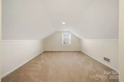 33 20th Avenue NW, Hickory, NC 28601 - Photo 33