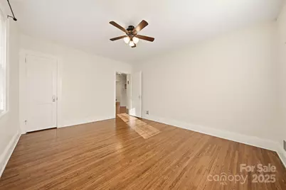 33 20th Avenue NW, Hickory, NC 28601 - Photo 29