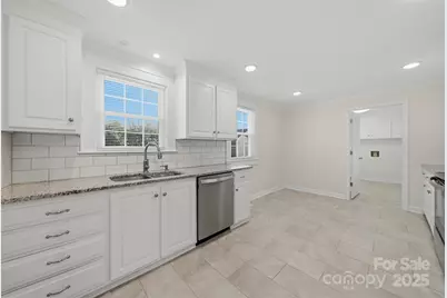 33 20th Avenue NW, Hickory, NC 28601 - Photo 23