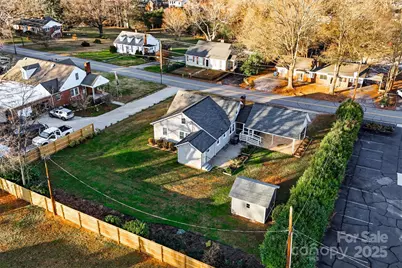 33 20th Avenue NW, Hickory, NC 28601 - Photo 43