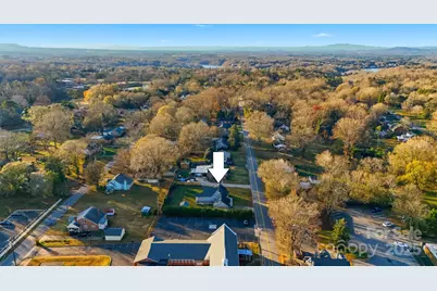 33 20th Avenue NW, Hickory, NC 28601 - Photo 45