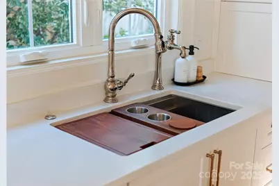 3415 Holt Street, Charlotte, NC 28205 - Photo 13