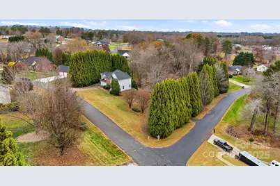 4434 Steeple Chase Drive, Hickory, NC 28601 - Photo 41