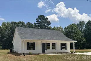 216 McClain St, York, SC 29745 - Photo 1