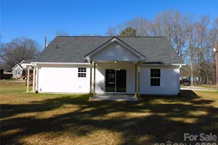 216 McClain St, York, SC 29745 - Photo 3
