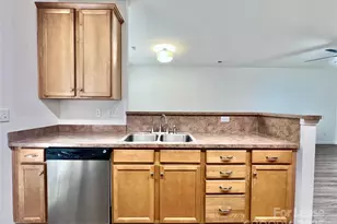 13310 Erwin Rd, Charlotte, NC 28273 - Photo 7