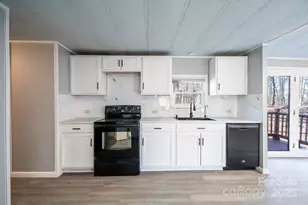 50 N Duncan Hill Ln, Taylorsville, NC 28681 - Photo 21