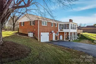 1400 Dry Ponds Rd, Granite Falls, NC 28630 - Photo 7