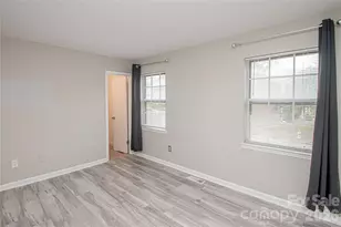 8839 Hunter Ridge Dr, Charlotte, NC 28226 - Photo 23