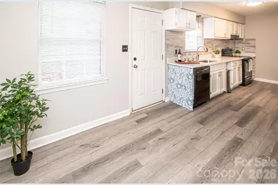 8839 Hunter Ridge Drive, Charlotte, NC 28226 - Photo 17