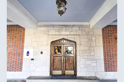 301 W 10th Street #306, Charlotte, NC 28202 - Photo 3