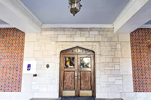 301 W 10th St, Charlotte, NC 28202 - Photo 3