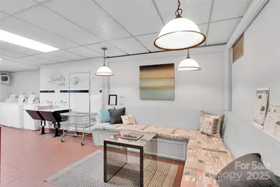 301 W 10th Street #306, Charlotte, NC 28202 - Photo 23