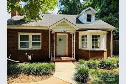 1915 West Boulevard, Charlotte, NC 28208 - Photo 1
