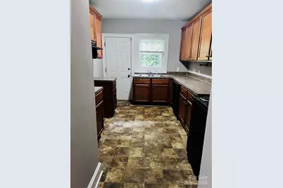 1915 West Boulevard, Charlotte, NC 28208 - Photo 3