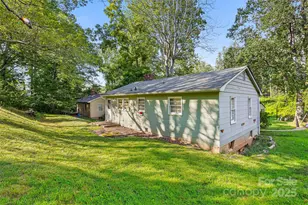 16 Melbourne Pl, Asheville, NC 28801 - Photo 5