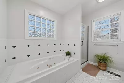 4687 Ransom Drive, Conover, NC 28613 - Photo 17