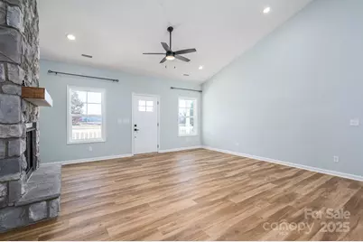 1824 Nc 182 Highway, Lincolnton, NC 28092 - Photo 9