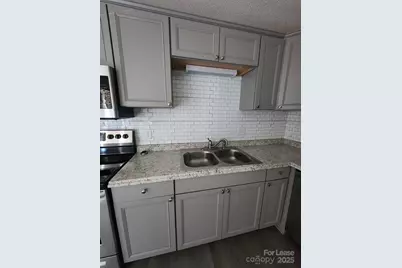 305 E Garden Street, Landis, NC 28088 - Photo 7