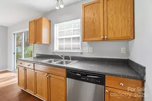 3424 Kelsey Emma Ct, Charlotte, NC 28269 - Photo 19