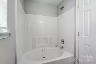 3424 Kelsey Emma Ct, Charlotte, NC 28269 - Photo 31