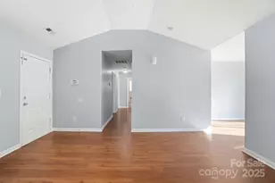 3424 Kelsey Emma Ct, Charlotte, NC 28269 - Photo 9