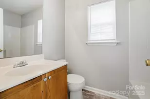 3424 Kelsey Emma Ct, Charlotte, NC 28269 - Photo 29